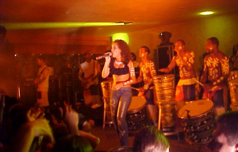 timbalada-boate-arena-2001-maceio-40-graus-20-anos-078f