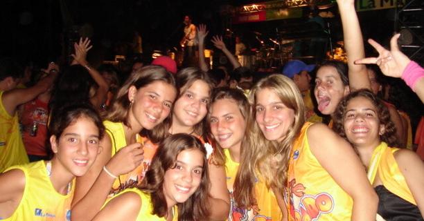 Bloco Aloprado 2006 – #tbt40graus