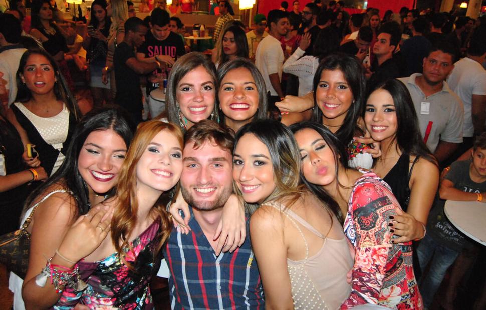 show-gabriel-diniz-gd-parque-shoppinh-maceio-2015 (1)