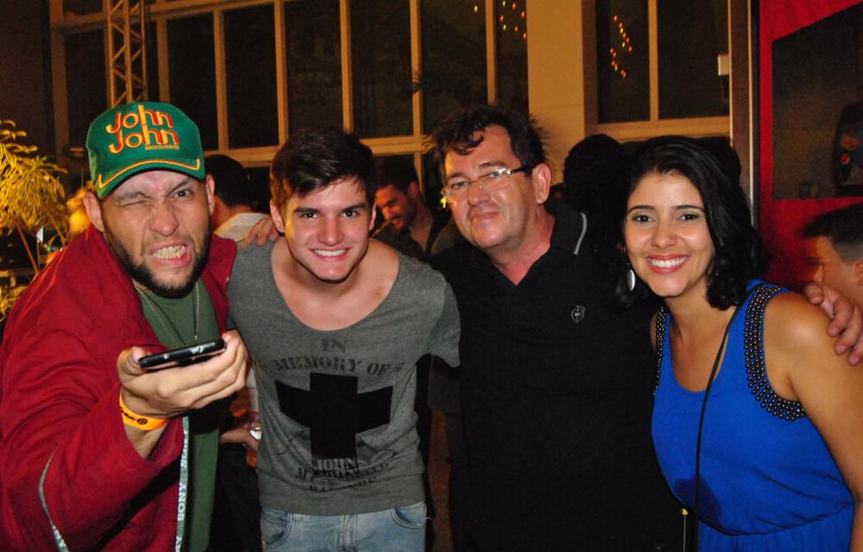 show-gabriel-diniz-gd-parque-shoppinh-maceio-2015 (123)