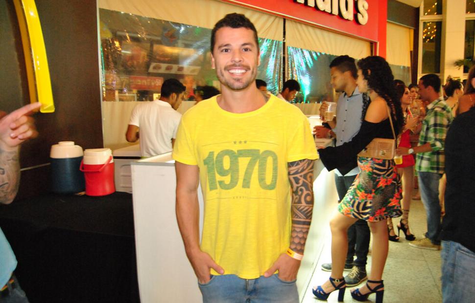 show-gabriel-diniz-gd-parque-shoppinh-maceio-2015 (230)