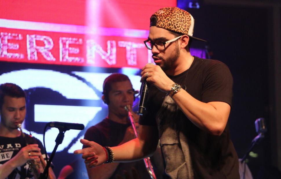 show-gabriel-diniz-gd-parque-shoppinh-maceio-2015 (252)