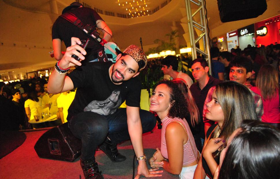 show-gabriel-diniz-gd-parque-shoppinh-maceio-2015 (29)