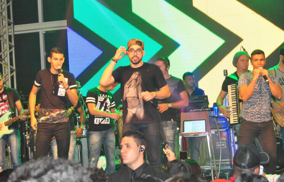 show-gabriel-diniz-gd-parque-shoppinh-maceio-2015 (311)