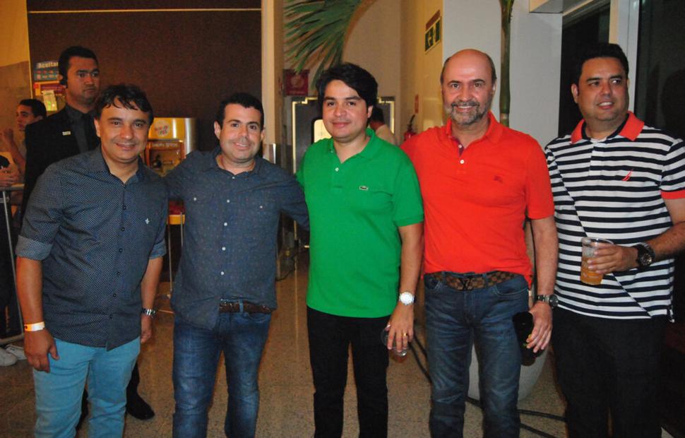 show-gabriel-diniz-gd-parque-shoppinh-maceio-2015 (88)