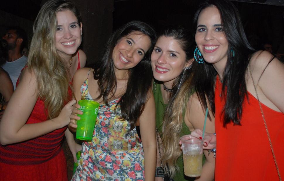 Arraiá-do-cafe-de-la-musique-maceio-cannibal-banda-eva-200-16 (11)