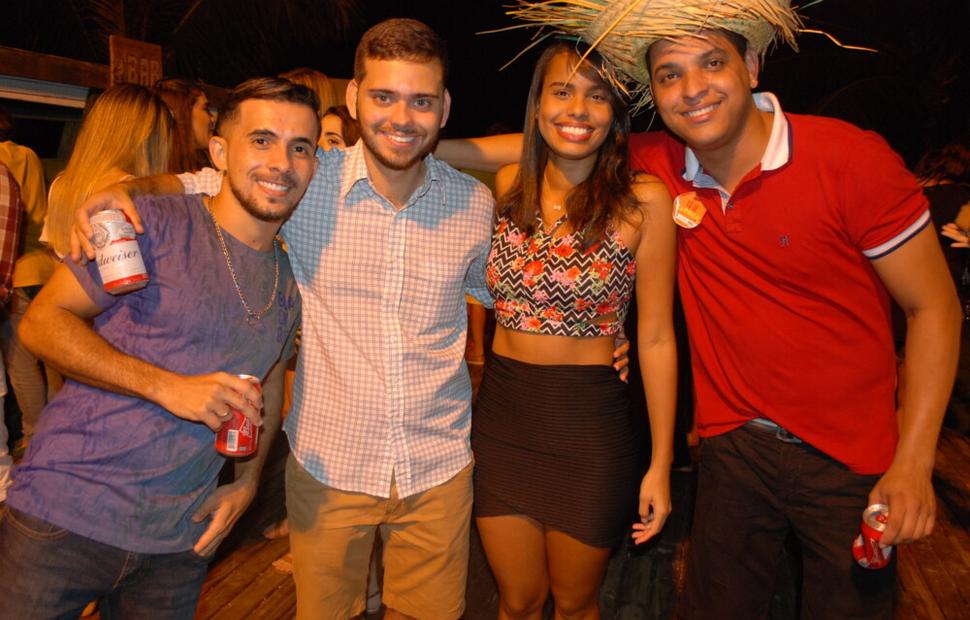 Arraiá-do-cafe-de-la-musique-maceio-cannibal-banda-eva-200-16 (150)