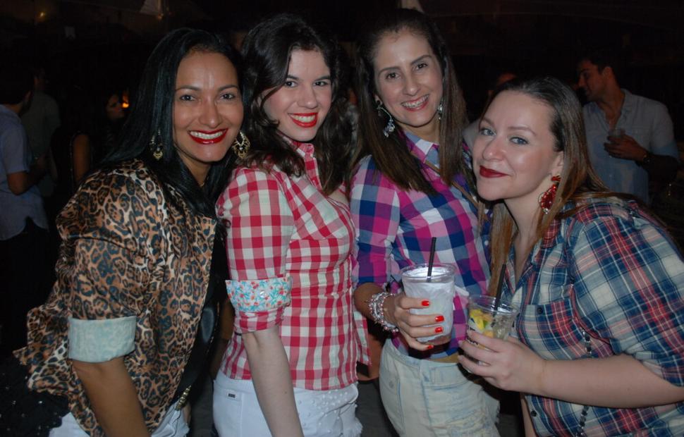 Arraiá-do-cafe-de-la-musique-maceio-cannibal-banda-eva-200-16 (171)