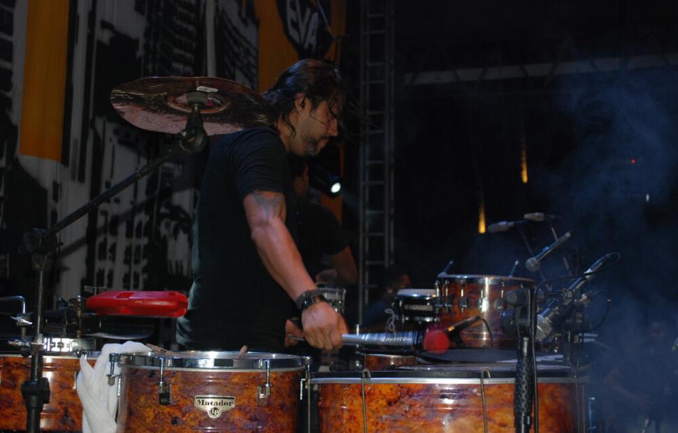 Arraiá-do-cafe-de-la-musique-maceio-cannibal-banda-eva-200-16 (181)