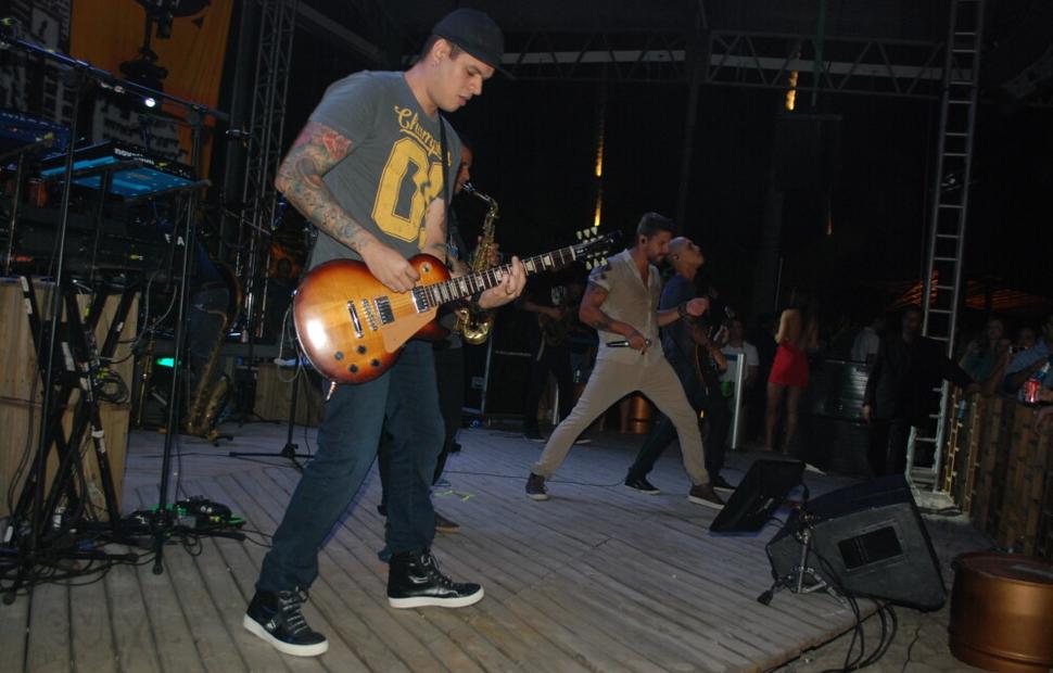 Arraiá-do-cafe-de-la-musique-maceio-cannibal-banda-eva-200-16 (183)