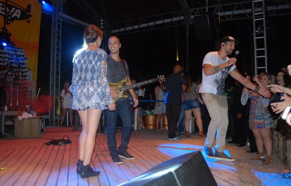 Arraiá-do-cafe-de-la-musique-maceio-cannibal-banda-eva-200-16 (204)