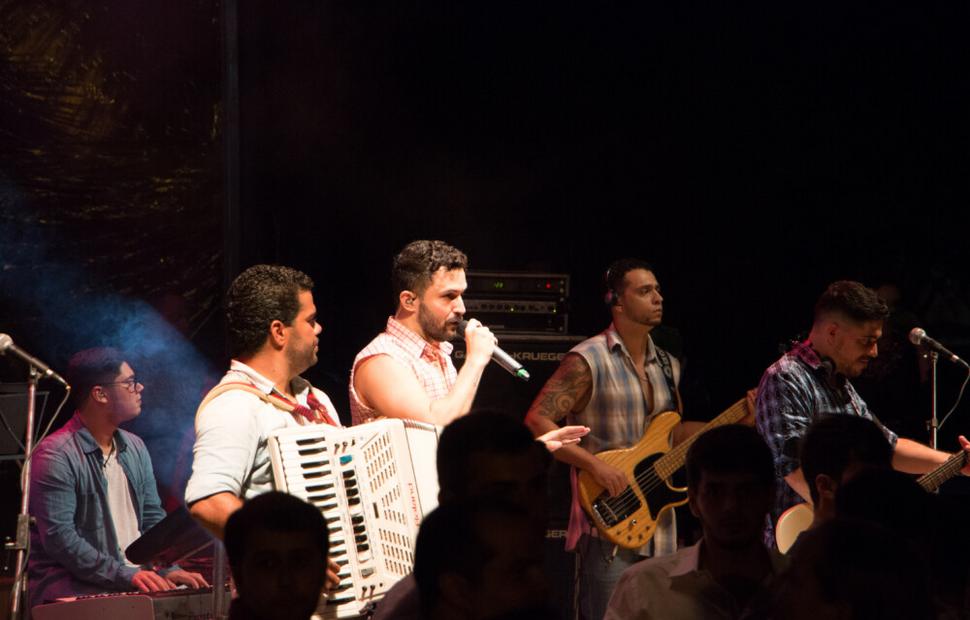 Arraiá-do-cafe-de-la-musique-maceio-cannibal-banda-eva-200-16 (254)