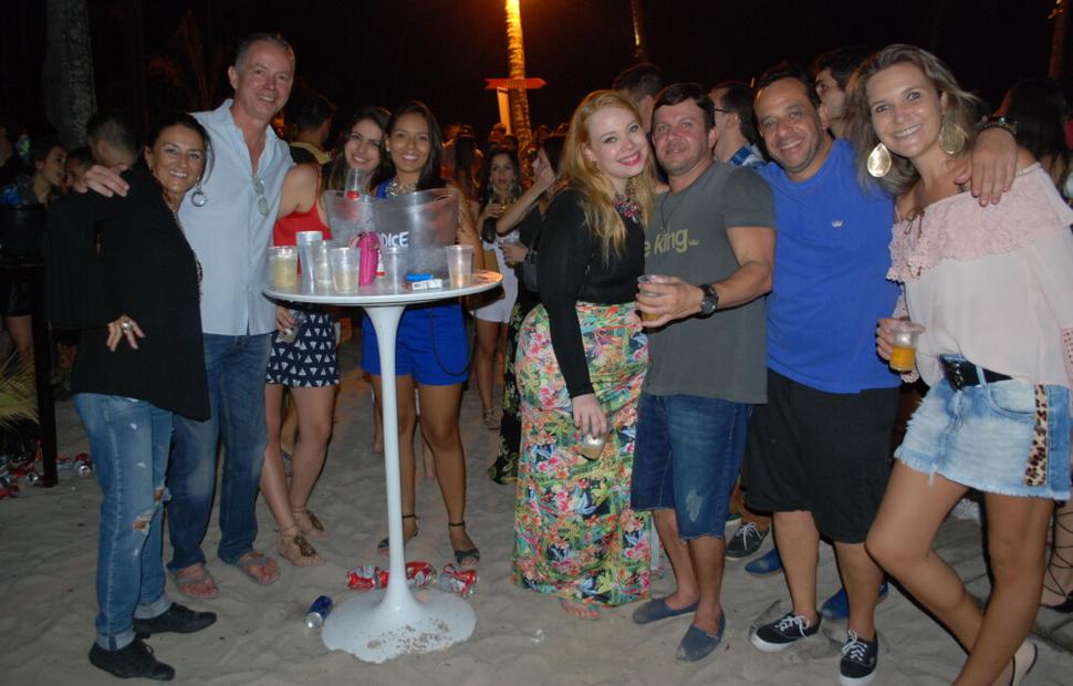 Arraiá-do-cafe-de-la-musique-maceio-cannibal-banda-eva-200-16 (36)