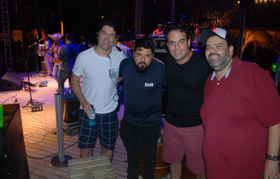 Arraiá-do-cafe-de-la-musique-maceio-cannibal-banda-eva-200-16 (41)