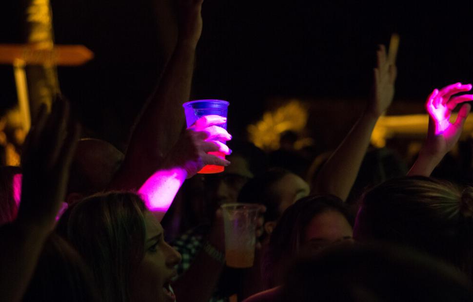 Arraiá-do-cafe-de-la-musique-maceio-cannibal-banda-eva-200-16 (69)