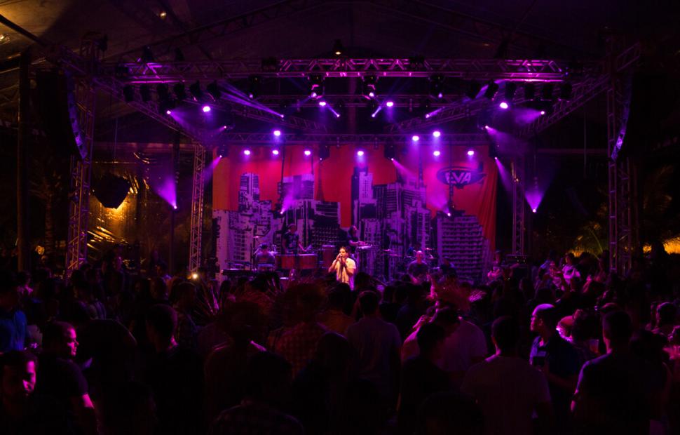 Arraiá-do-cafe-de-la-musique-maceio-cannibal-banda-eva-200-16 (84)