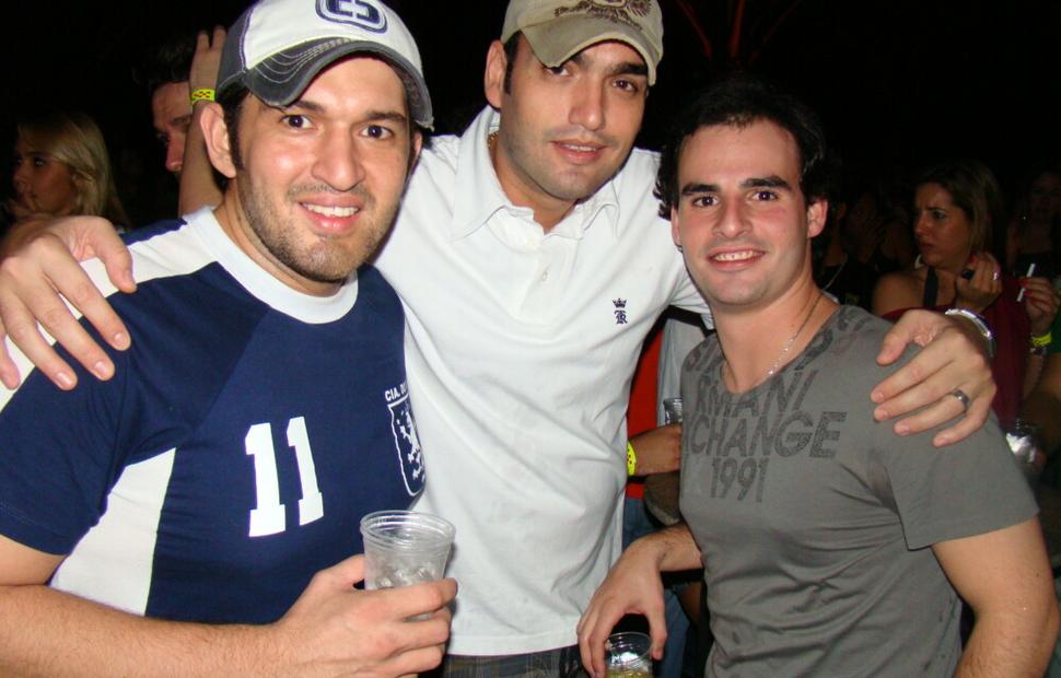 Arraia-do-cannibal-hibiscus-2009007