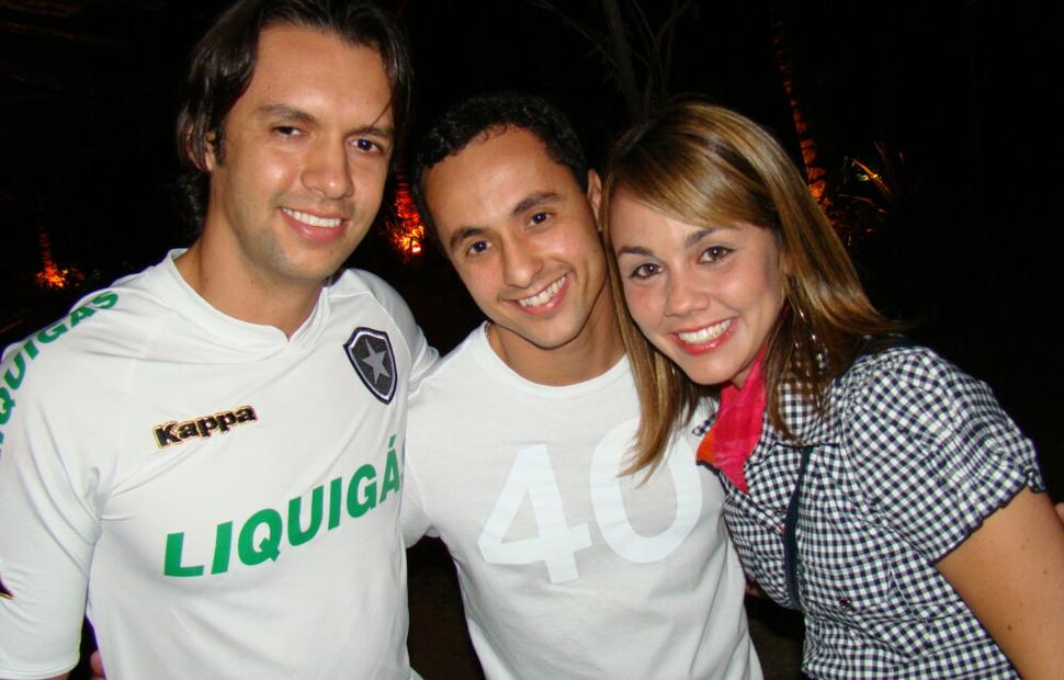 Arraia-do-cannibal-hibiscus-2009017