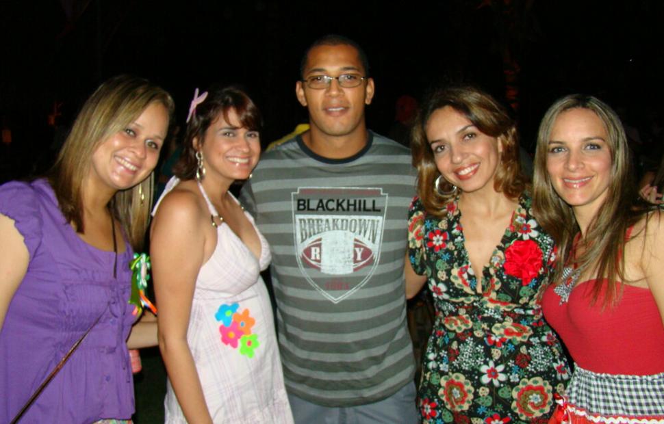 Arraia-do-cannibal-hibiscus-2009028