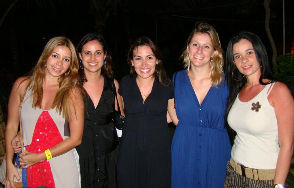 Arraia-do-cannibal-hibiscus-2009029