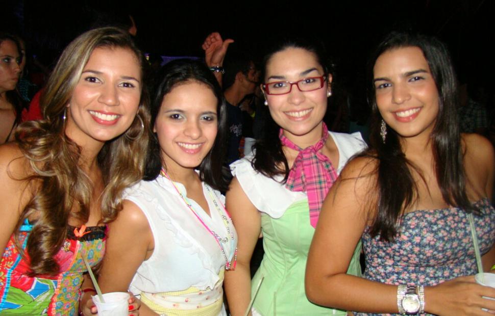 Arraia-do-cannibal-hibiscus-2009050