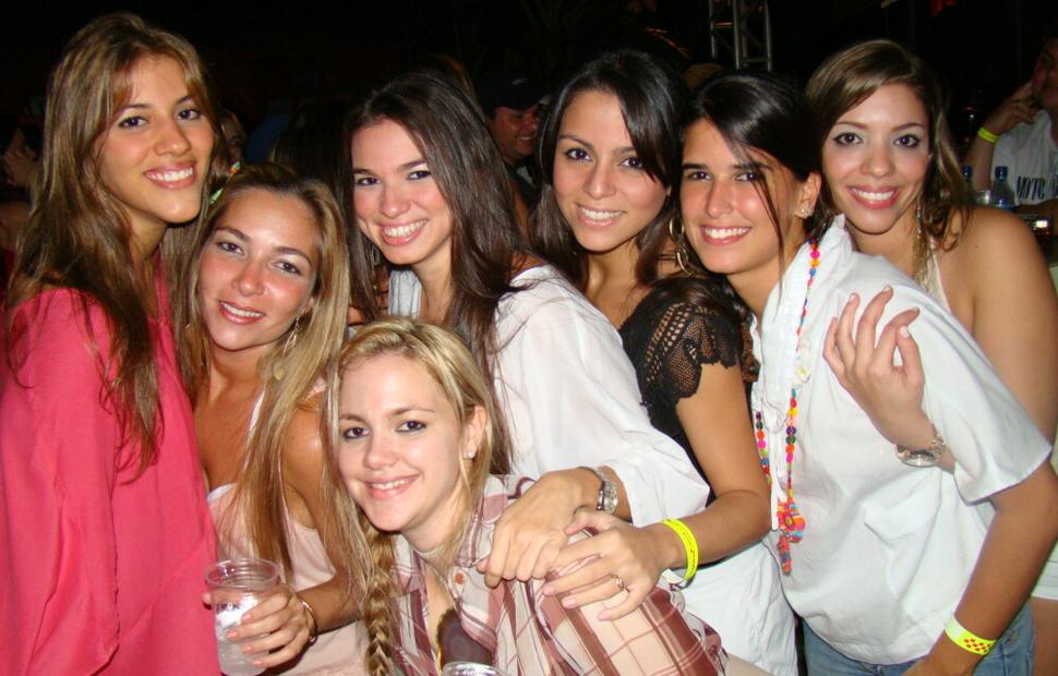 Arraia-do-cannibal-hibiscus-2009053