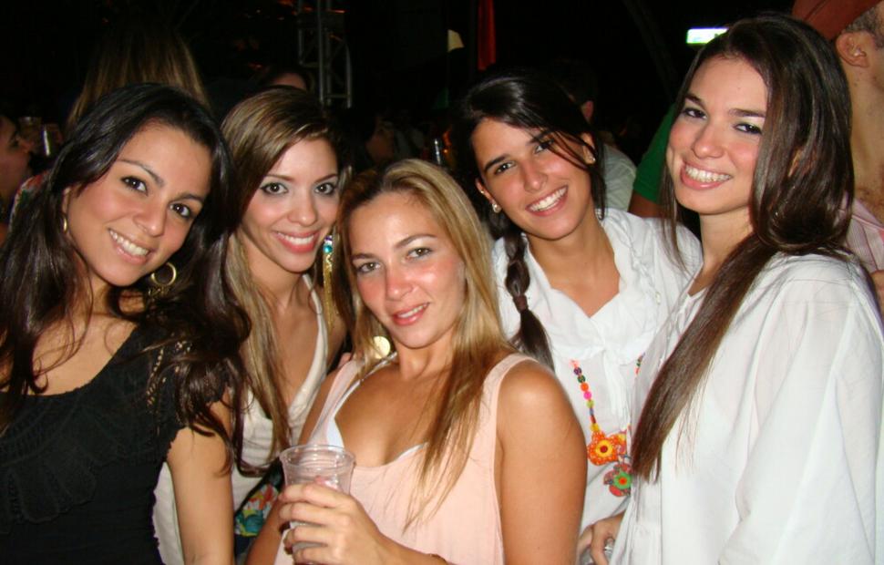 Arraia-do-cannibal-hibiscus-2009054