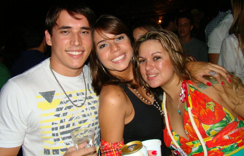 Arraia-do-cannibal-hibiscus-2009055