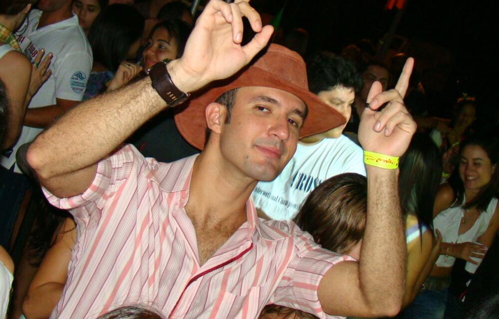 Arraia-do-cannibal-hibiscus-2009057