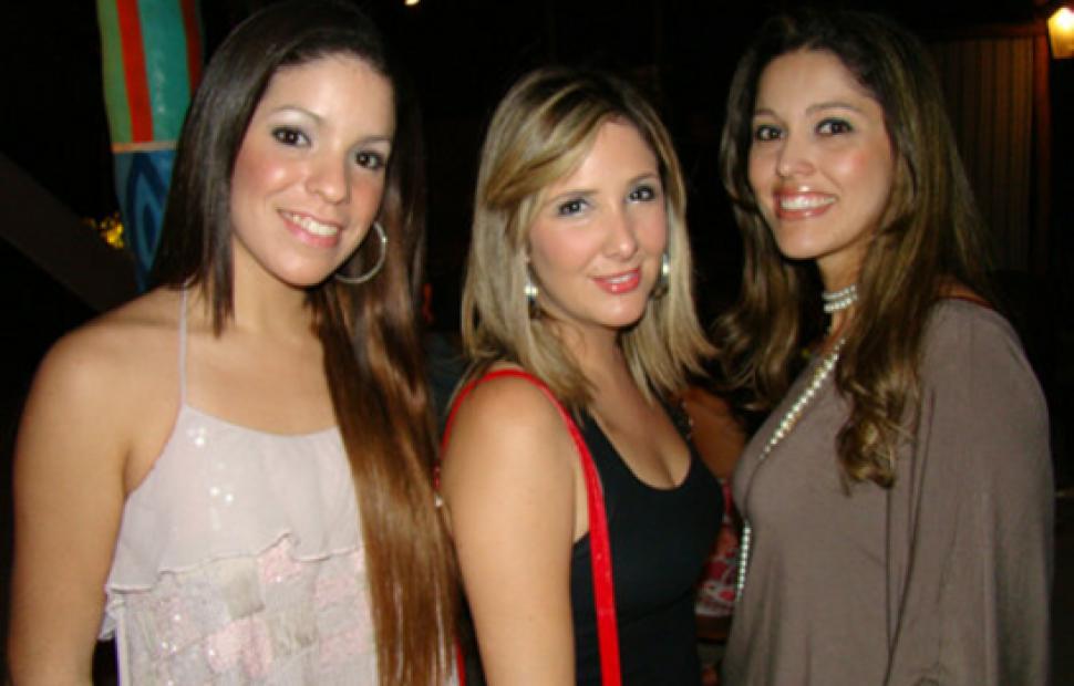 Arraia-do-cannibal-hibiscus-2009061