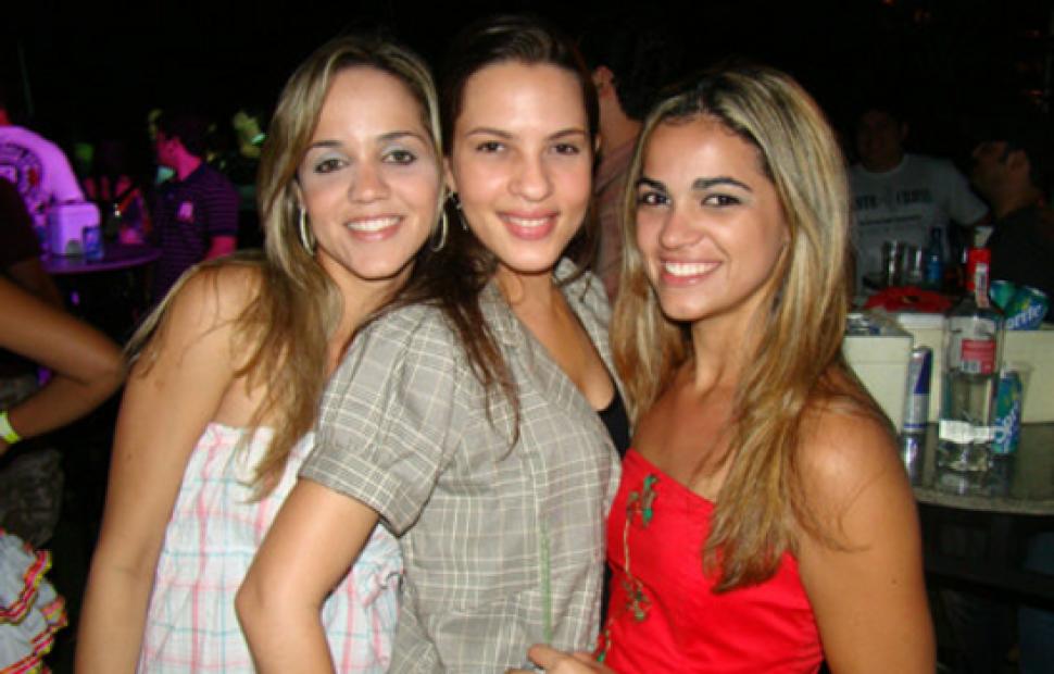 Arraia-do-cannibal-hibiscus-2009068