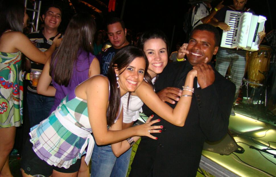 Arraia-do-cannibal-hibiscus-2009080