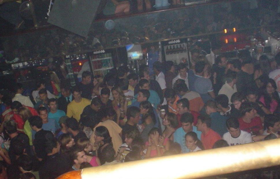 middo-agosto-2004-00022