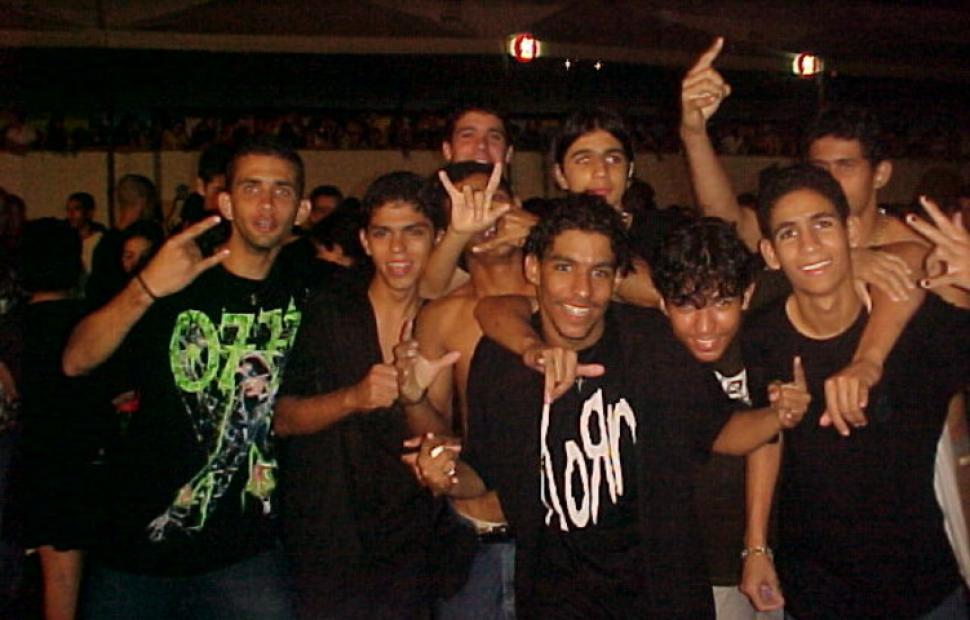UAU-Charlie Brown Jr-2003-maceio-222F