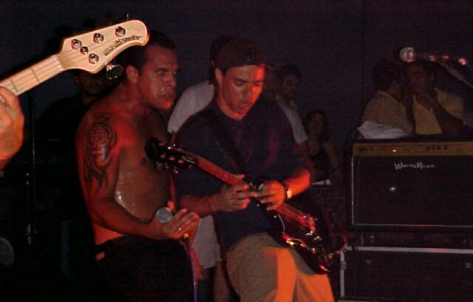 UAU-Charlie Brown Jr-2003-maceio-258F