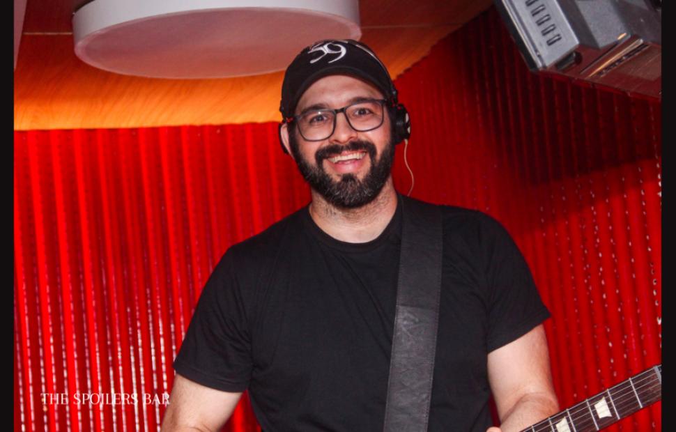 b-The Spoilers Bar(6)