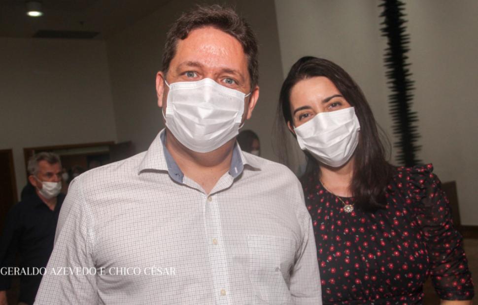 E – Geraldo Azevedo e Chico César -Teatro Gustavo Leite(1)