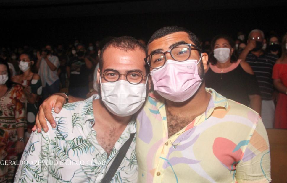 E – Geraldo Azevedo e Chico César -Teatro Gustavo Leite(10)