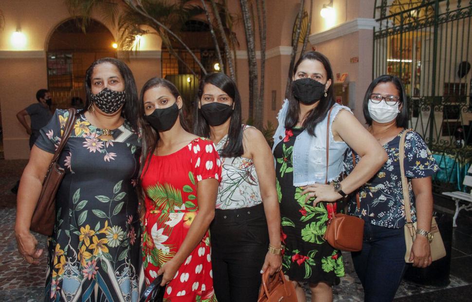 Encontro-com-humor-paty-maionese-teatro-deodoro-29-10-2021_0107