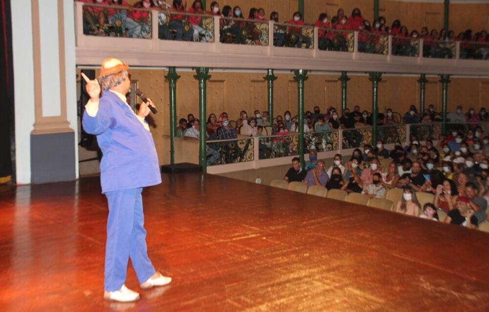 xou-de-humor-com-paty-maionese-teatro-deodoro-maceio-15-03-2022_0150