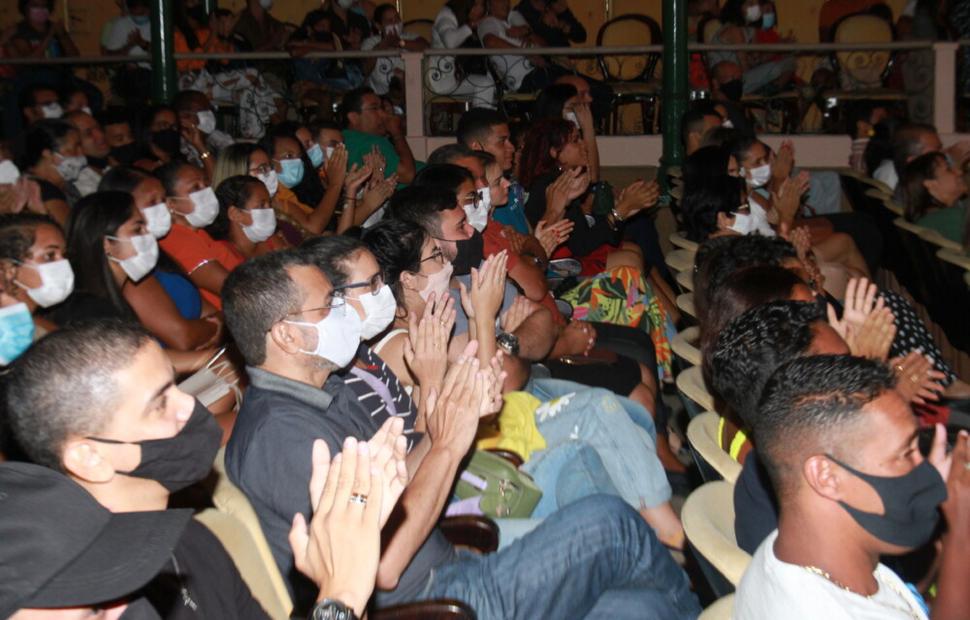 xou-de-humor-com-paty-maionese-teatro-deodoro-maceio-15-03-2022_0158