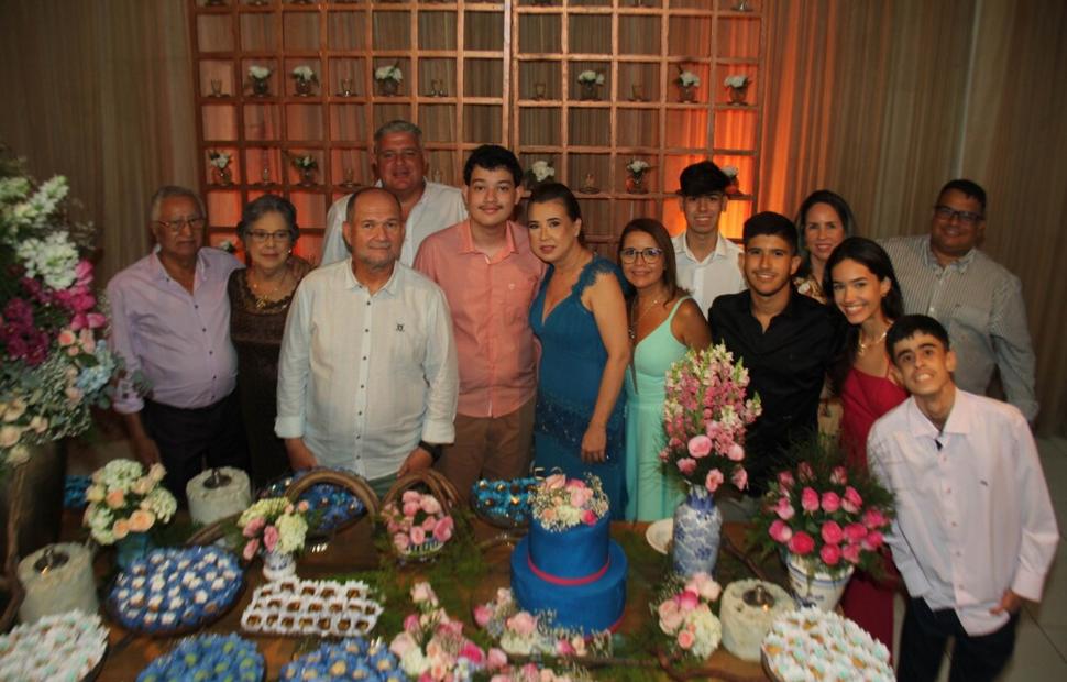 52-anos-nísia-salão-reviver-2022-maceio-40-graus_0004