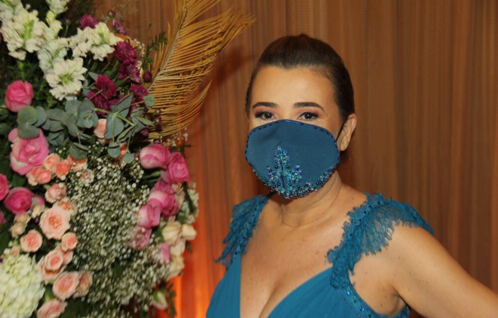 52-anos-nísia-salão-reviver-2022-maceio-40-graus_0022