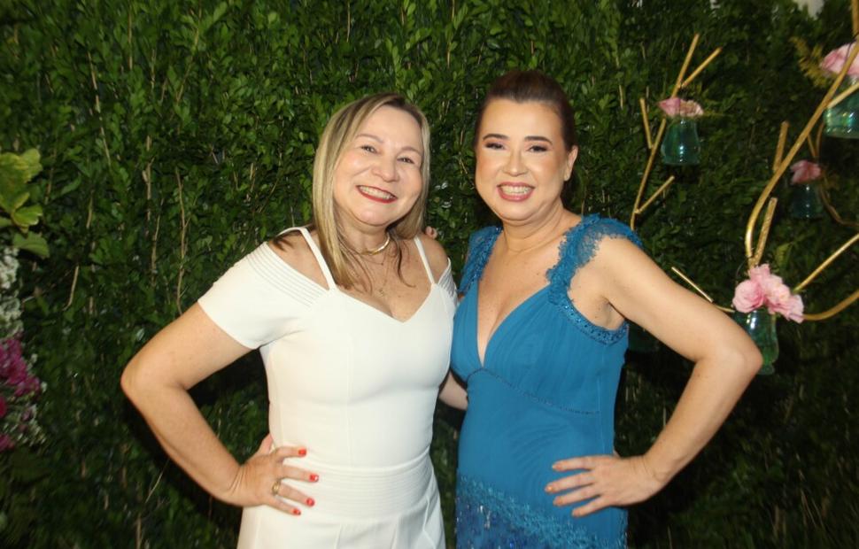 52-anos-nísia-salão-reviver-2022-maceio-40-graus_0026