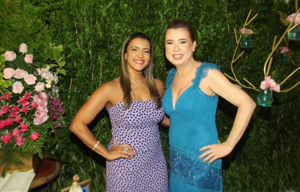 52-anos-nísia-salão-reviver-2022-maceio-40-graus_0027