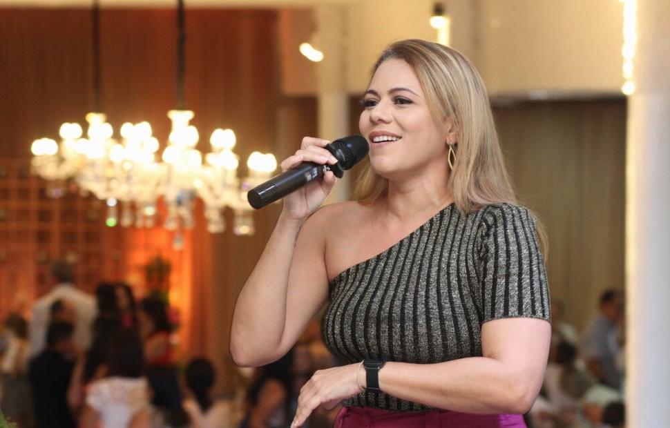 52-anos-nísia-salão-reviver-2022-maceio-40-graus_0040