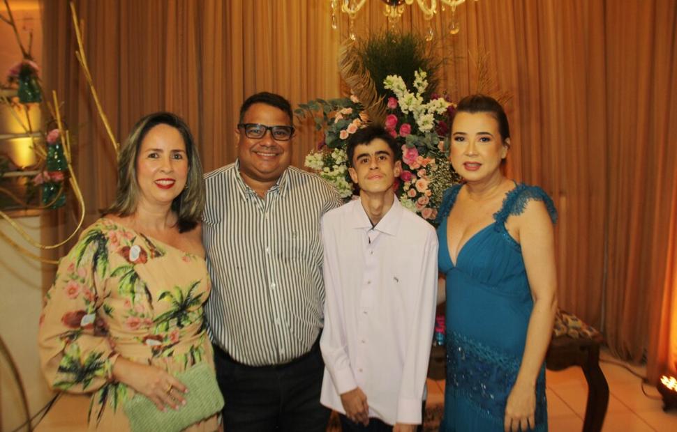 52-anos-nísia-salão-reviver-2022-maceio-40-graus_0052