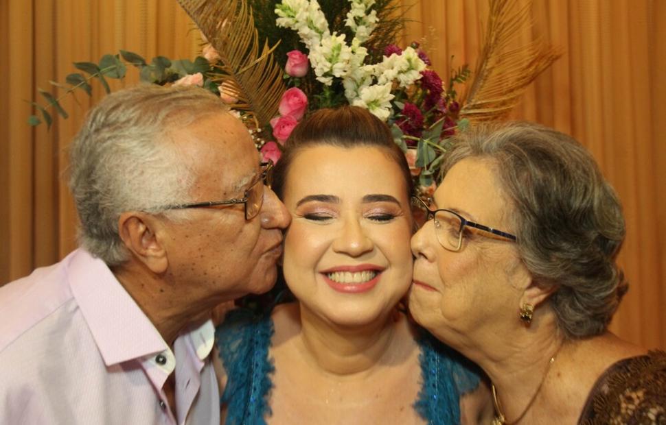 52-anos-nísia-salão-reviver-2022-maceio-40-graus_0067