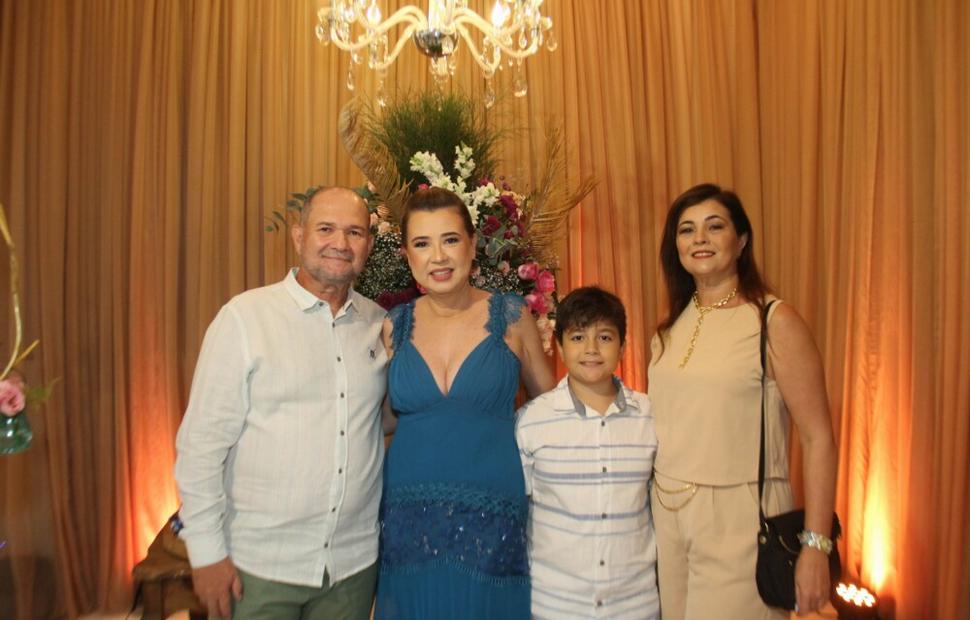 52-anos-nísia-salão-reviver-2022-maceio-40-graus_0072