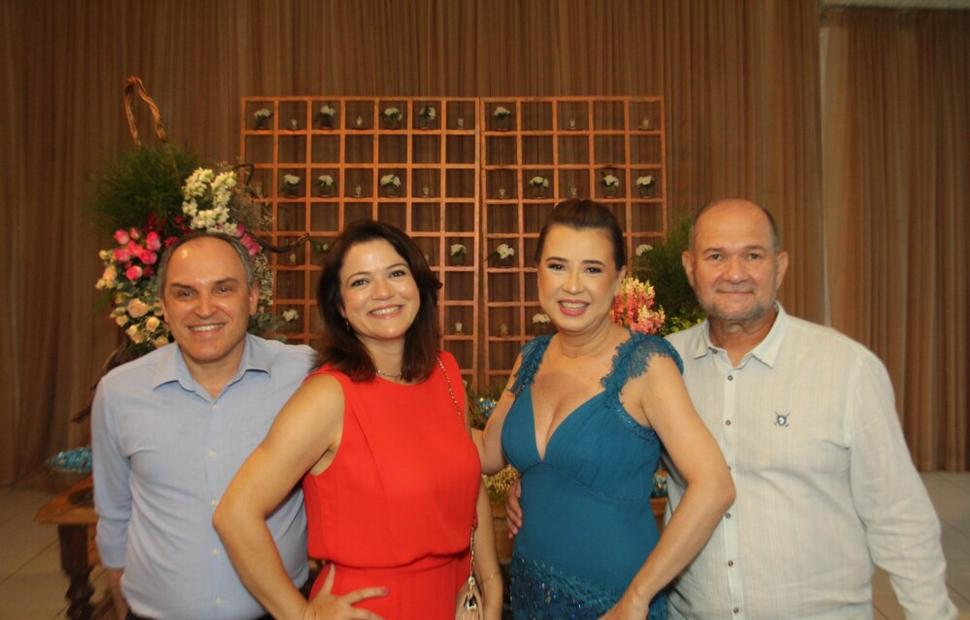 52-anos-nísia-salão-reviver-2022-maceio-40-graus_0078